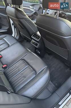 Внедорожник / Кроссовер Audi e-tron 2019 в 
