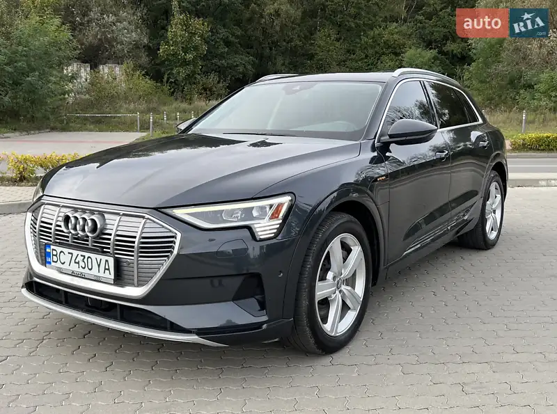 Audi e-tron