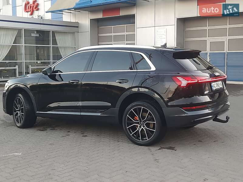 Внедорожник / Кроссовер Audi e-tron 2020 в Ковеле