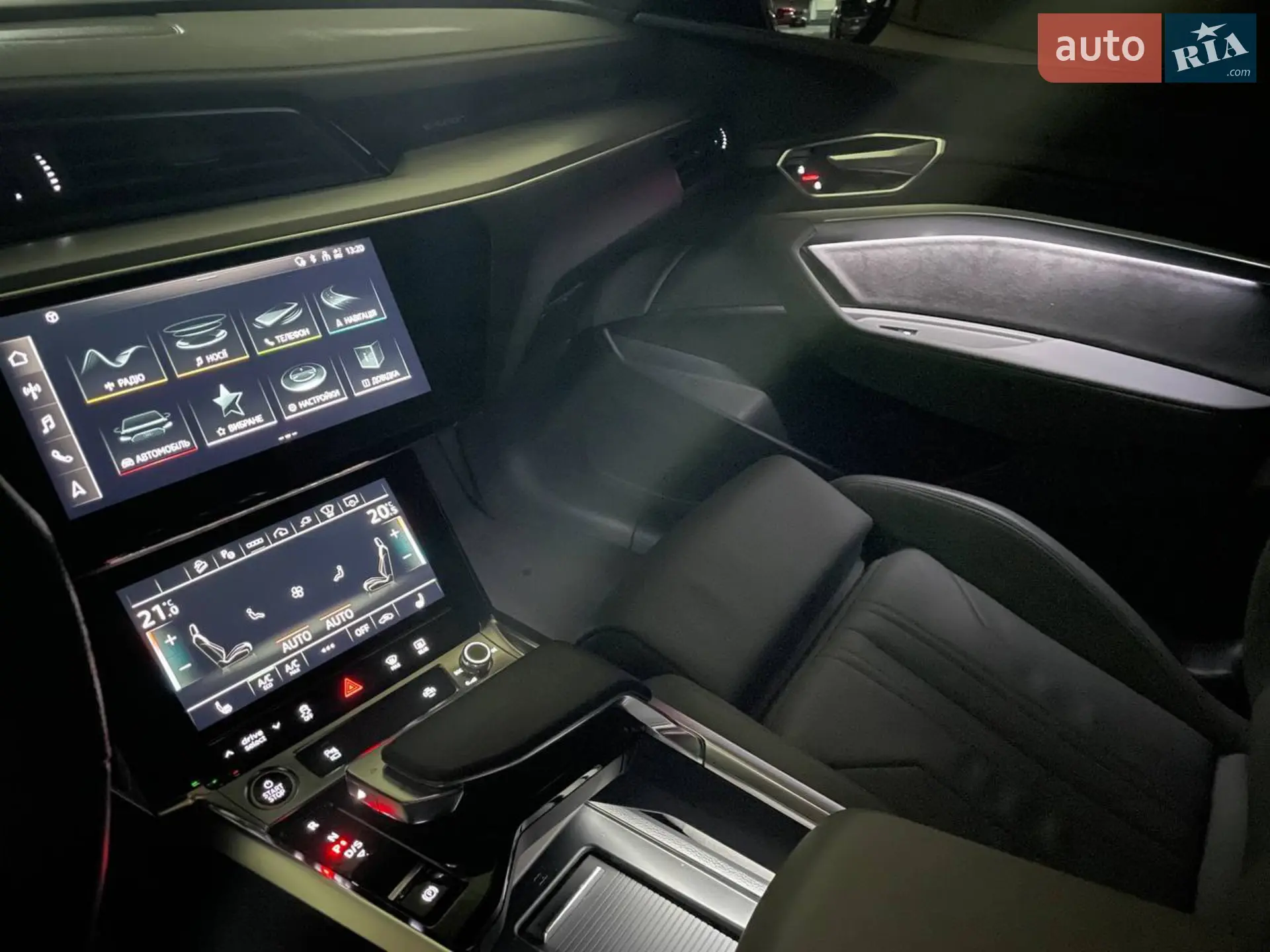 2021 Audi e-tron - мініатюра 38