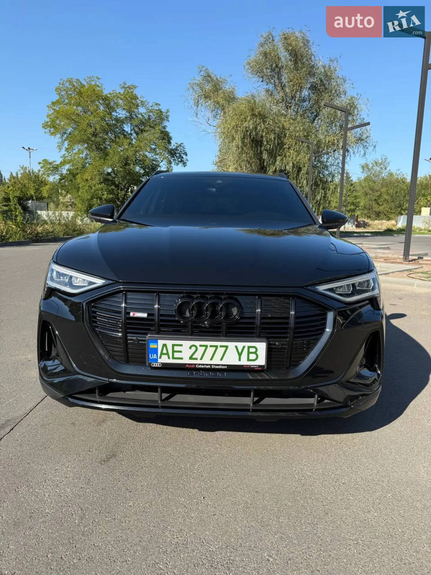 Audi e-tron 2020 VIN WAUZZZGE1LB033856 фото оголошення 16 з 21