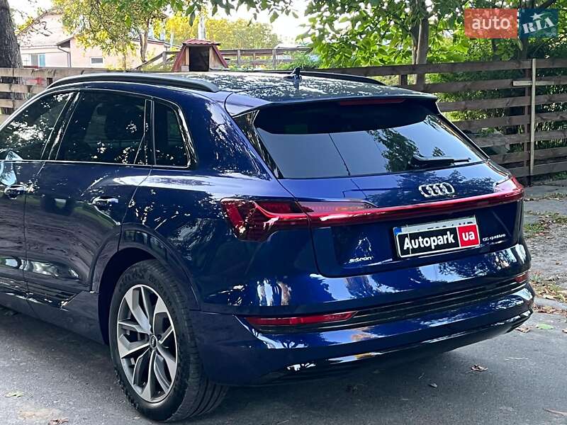 Внедорожник / Кроссовер Audi e-tron 2021 в Киеве фото 9 Внедорожник / Кроссовер Audi e-tron 2021 в Киеве