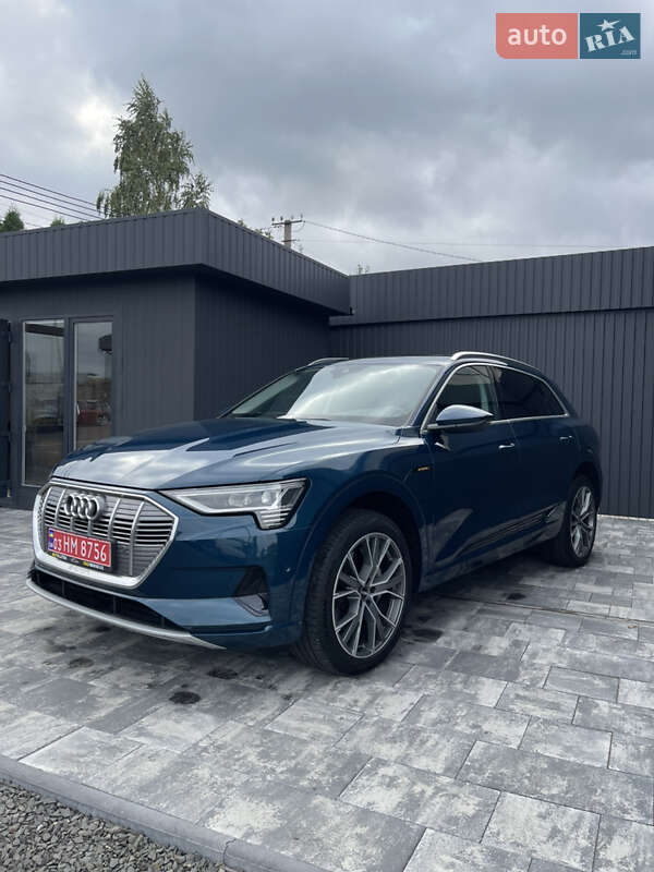 Позашляховик / Кросовер Audi e-tron 2020 в Луцьку
