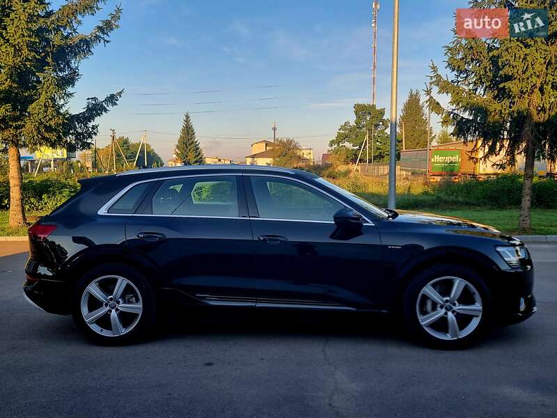 Позашляховик / Кросовер Audi e-tron 2020 в Коломиї