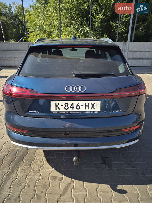 Позашляховик / Кросовер Audi e-tron 2020 в Кривому Розі