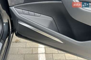 Внедорожник / Кроссовер Audi e-tron 2019 в 