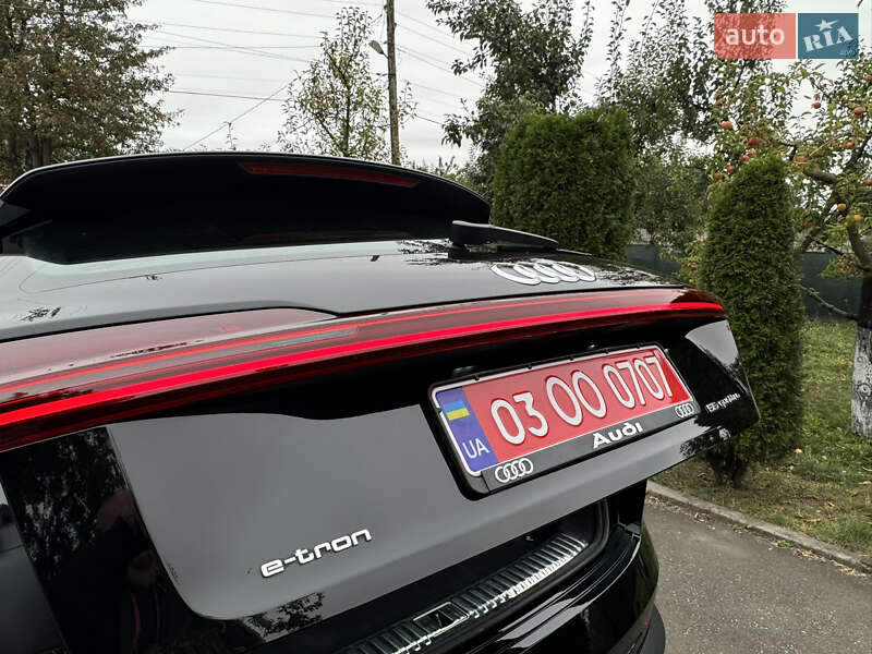 Внедорожник / Кроссовер Audi e-tron 2021 в Харькове фото 13 Внедорожник / Кроссовер Audi e-tron 2021 в Харькове
