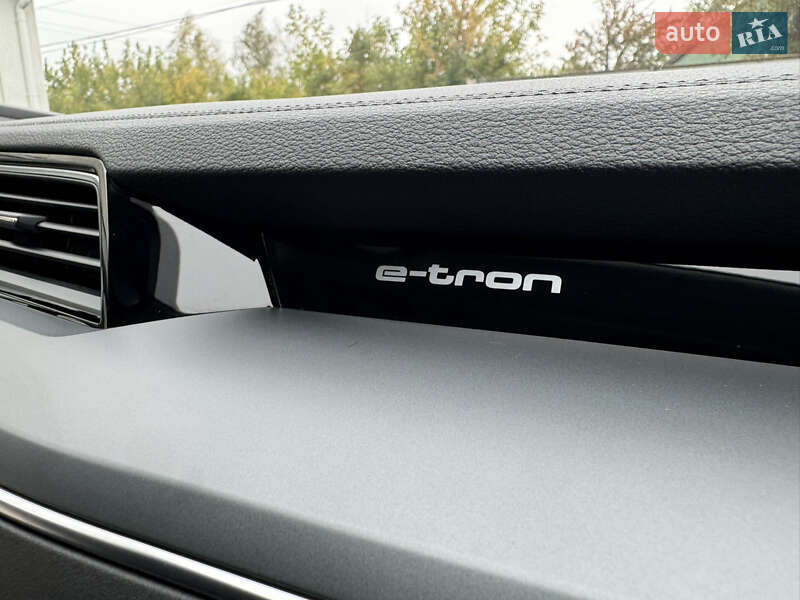 Внедорожник / Кроссовер Audi e-tron 2021 в Харькове фото 29 Внедорожник / Кроссовер Audi e-tron 2021 в Харькове