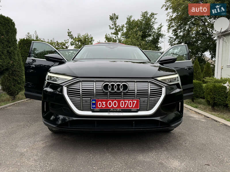 Внедорожник / Кроссовер Audi e-tron 2021 в Харькове фото 38 Внедорожник / Кроссовер Audi e-tron 2021 в Харькове