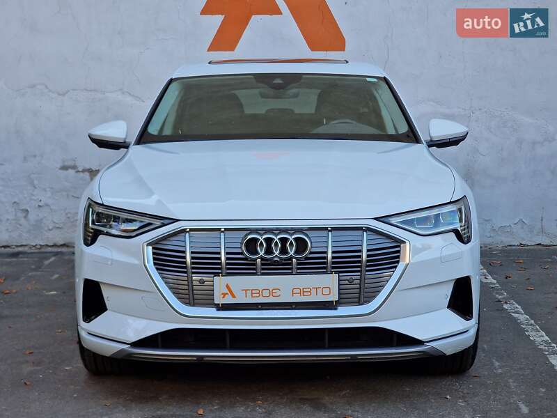 Позашляховик / Кросовер Audi e-tron 2020 в Одесі