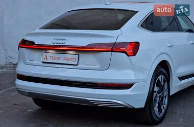 Позашляховик / Кросовер Audi e-tron 2020 в 
