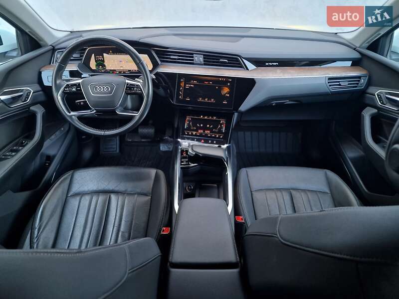 Позашляховик / Кросовер Audi e-tron 2020 в Одесі