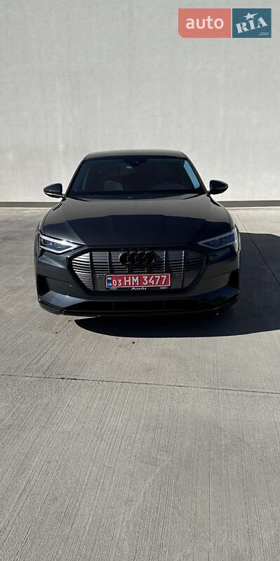 Позашляховик / Кросовер Audi e-tron 2020 в Луцьку