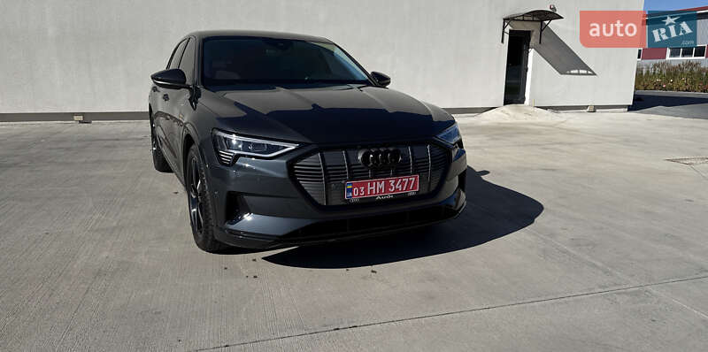 Позашляховик / Кросовер Audi e-tron 2020 в Луцьку
