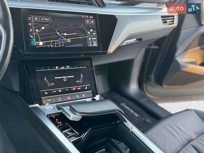 Внедорожник / Кроссовер Audi e-tron 2020 в Львове