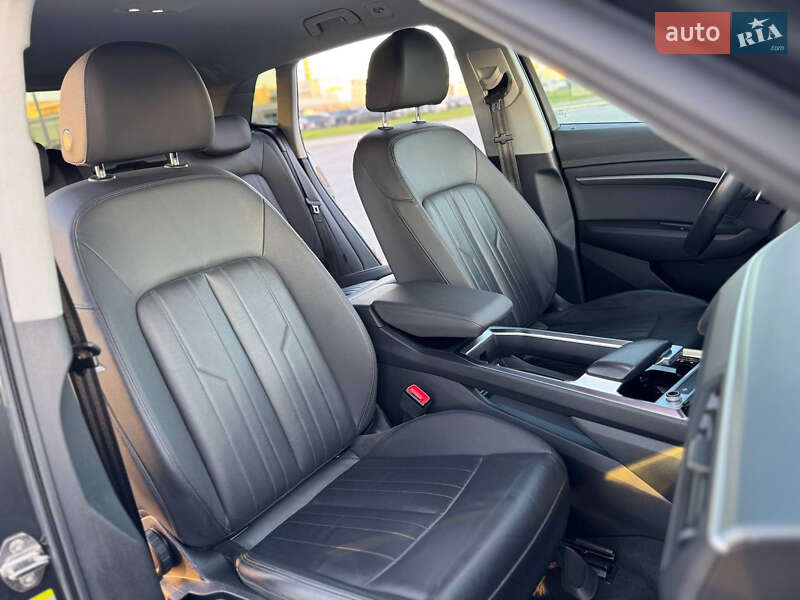 Внедорожник / Кроссовер Audi e-tron 2020 в Львове