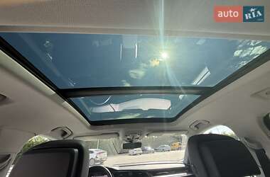 Внедорожник / Кроссовер Audi e-tron 2021 в 