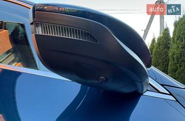 Внедорожник / Кроссовер Audi e-tron 2020 в 