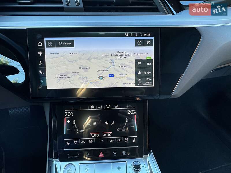 Позашляховик / Кросовер Audi e-tron 2020 в Києві