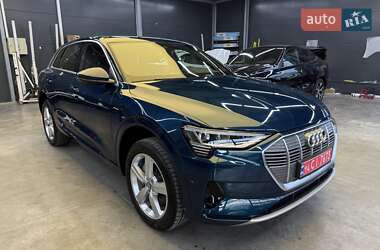 Позашляховик / Кросовер Audi e-tron 2019 в Чернівцях