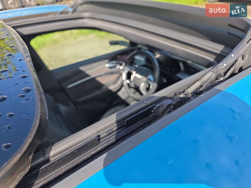 Внедорожник / Кроссовер Audi e-tron 2019 в Харькове