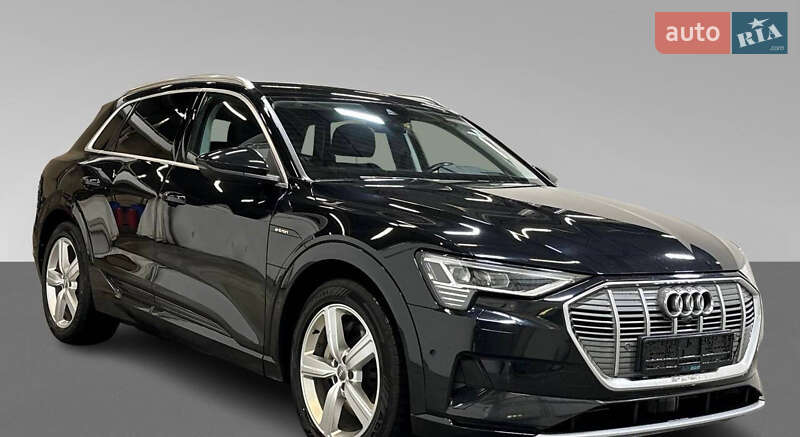 Внедорожник / Кроссовер Audi e-tron 2019 в Одессе