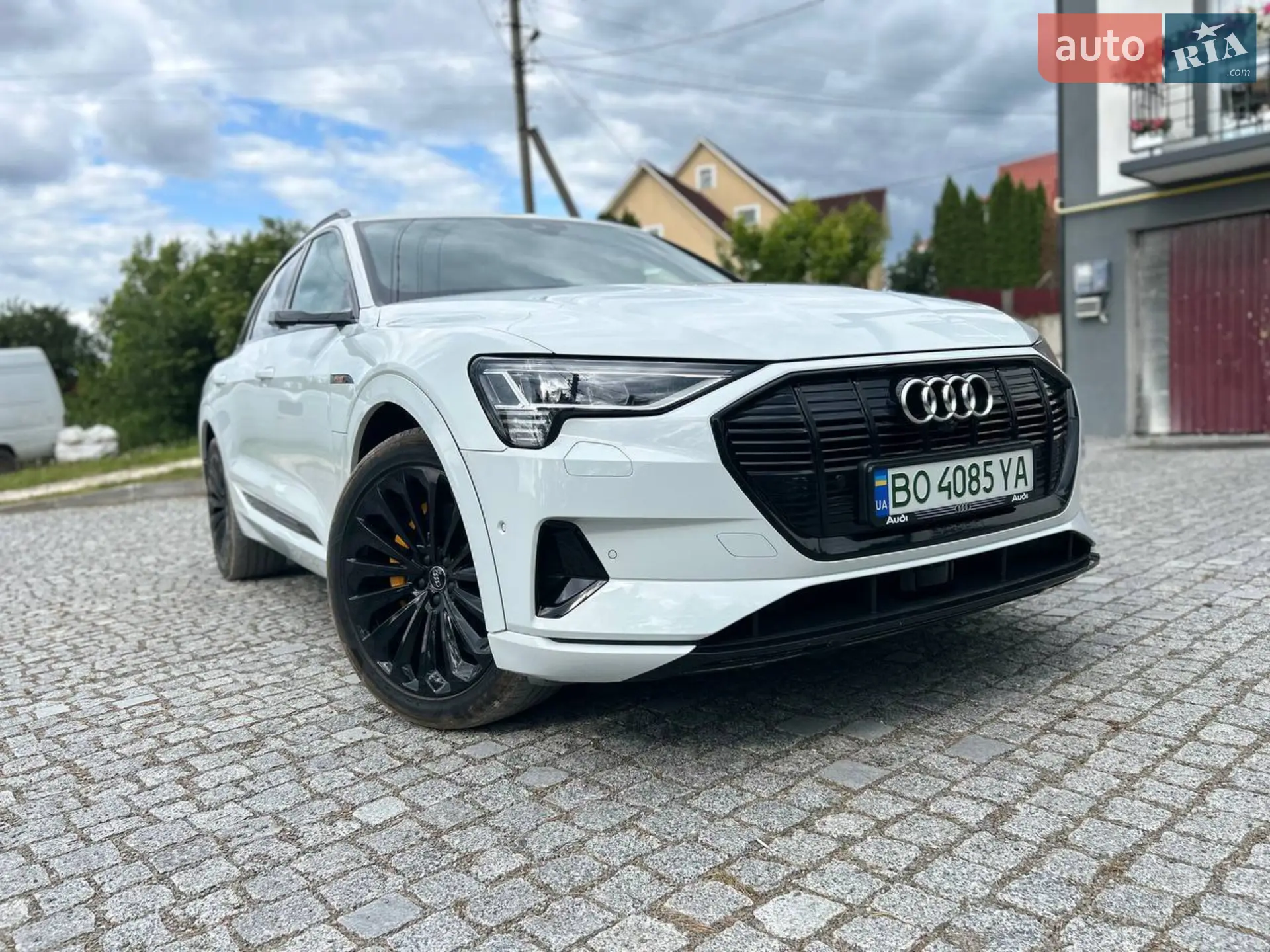 2019 Audi e-tron - мініатюра 12