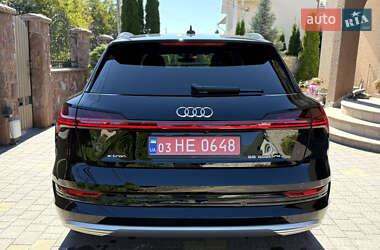 Внедорожник / Кроссовер Audi e-tron 2019 в 