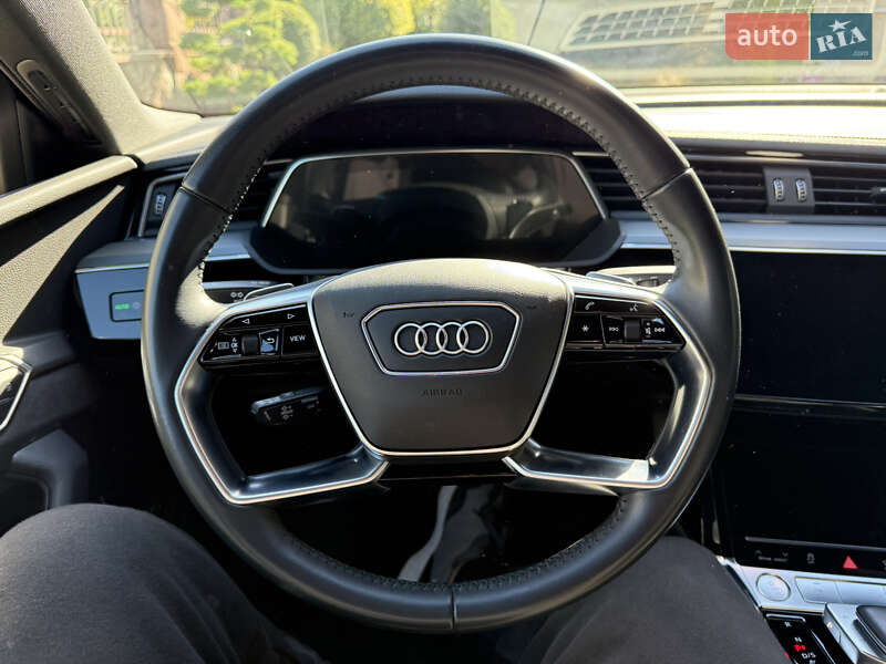 Позашляховик / Кросовер Audi e-tron 2019 в Тернополі