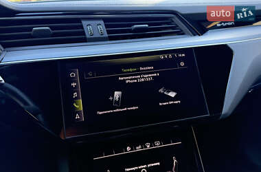 Внедорожник / Кроссовер Audi e-tron 2019 в 