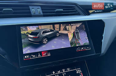 Внедорожник / Кроссовер Audi e-tron 2019 в 
