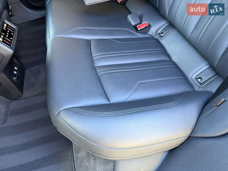 Позашляховик / Кросовер Audi e-tron 2019 в Тернополі