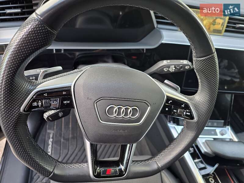 Позашляховик / Кросовер Audi e-tron 2021 в Вінниці