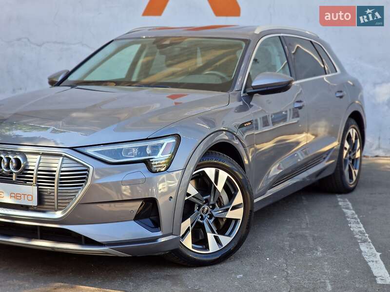 Внедорожник / Кроссовер Audi e-tron 2021 в Одессе