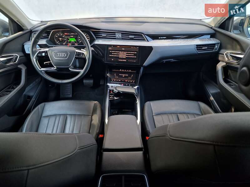 Внедорожник / Кроссовер Audi e-tron 2021 в Одессе