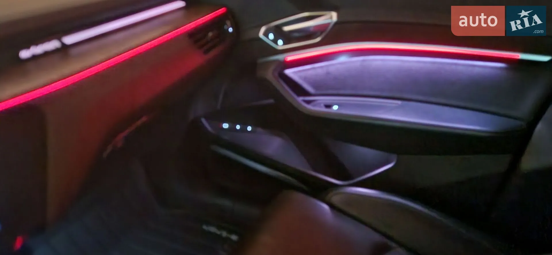 2019 Audi e-tron - мініатюра 3