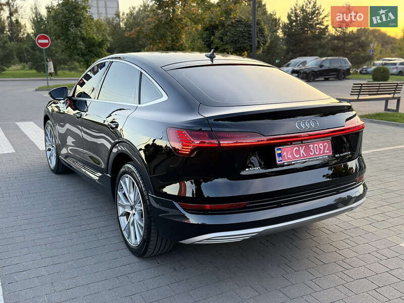 Позашляховик / Кросовер Audi e-tron 2023 в Хмельницькому