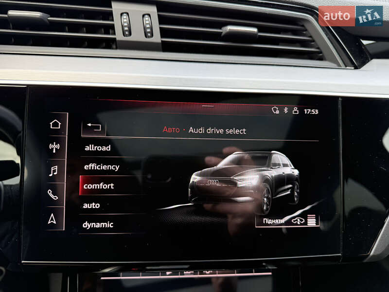Позашляховик / Кросовер Audi e-tron 2019 в Львові