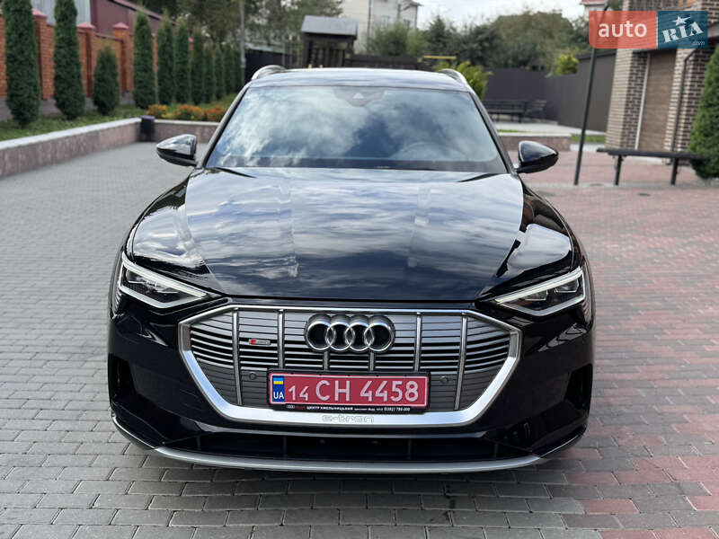 Позашляховик / Кросовер Audi e-tron 2023 в Хмельницькому