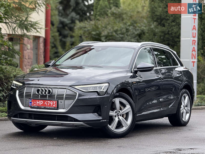 Позашляховик / Кросовер Audi e-tron 2021 в Тернополі