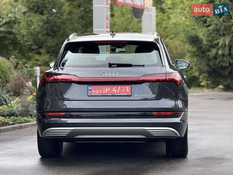 Позашляховик / Кросовер Audi e-tron 2021 в Тернополі