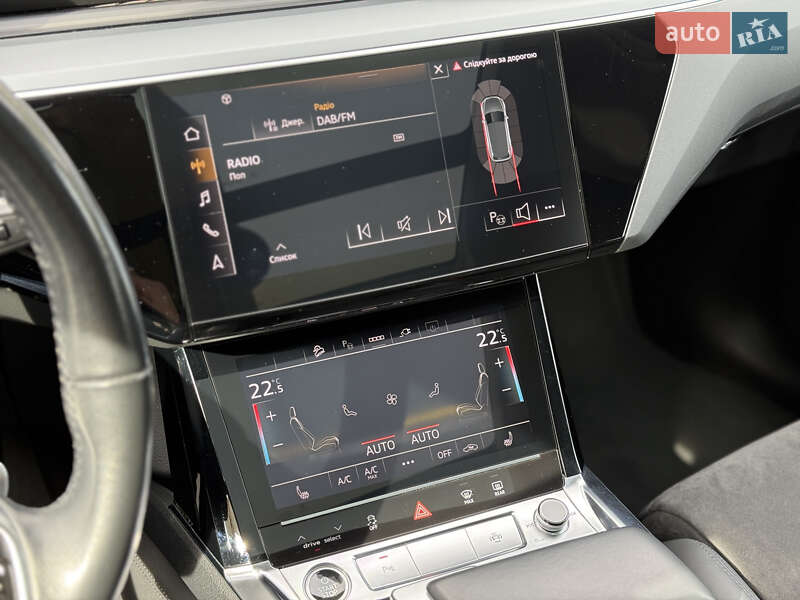 Позашляховик / Кросовер Audi e-tron 2021 в Тернополі