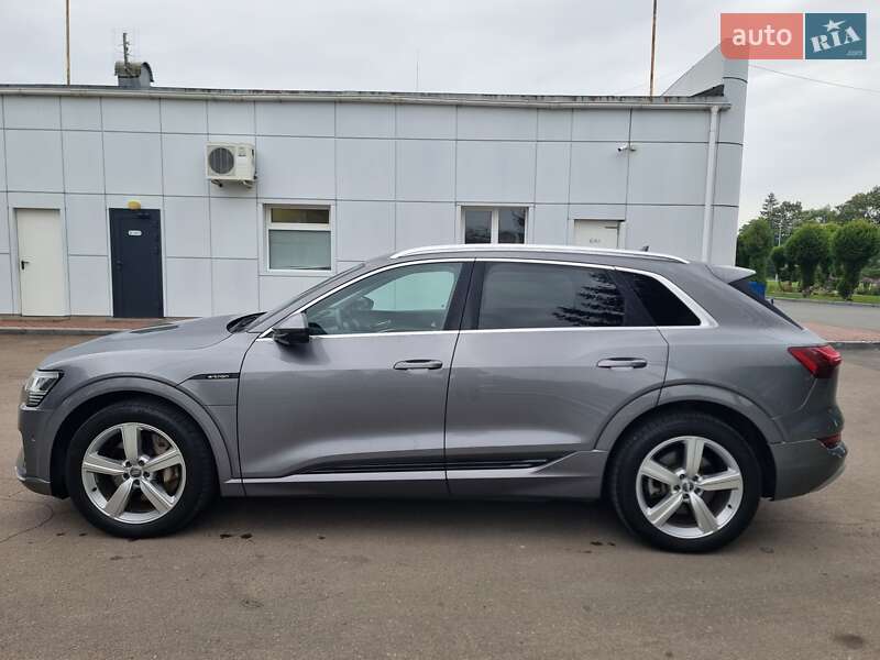 Позашляховик / Кросовер Audi e-tron 2020 в Коломиї