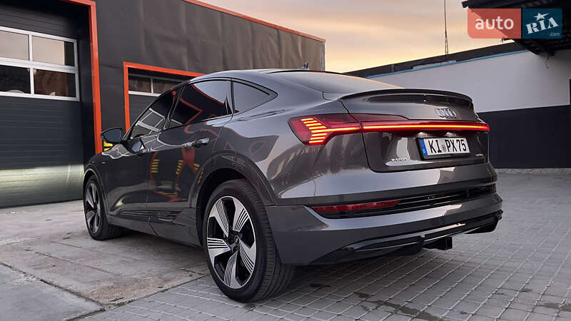 Внедорожник / Кроссовер Audi e-tron 2021 в Самборе