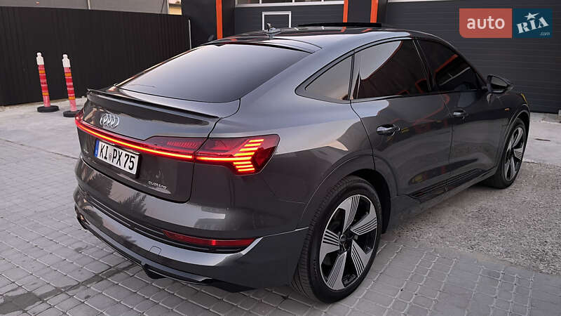 Внедорожник / Кроссовер Audi e-tron 2021 в Самборе