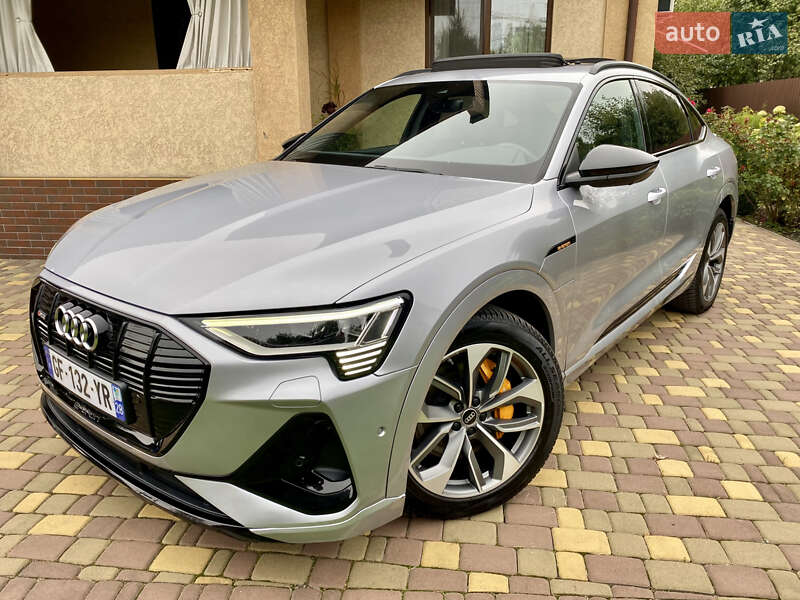 Audi e-tron 2021