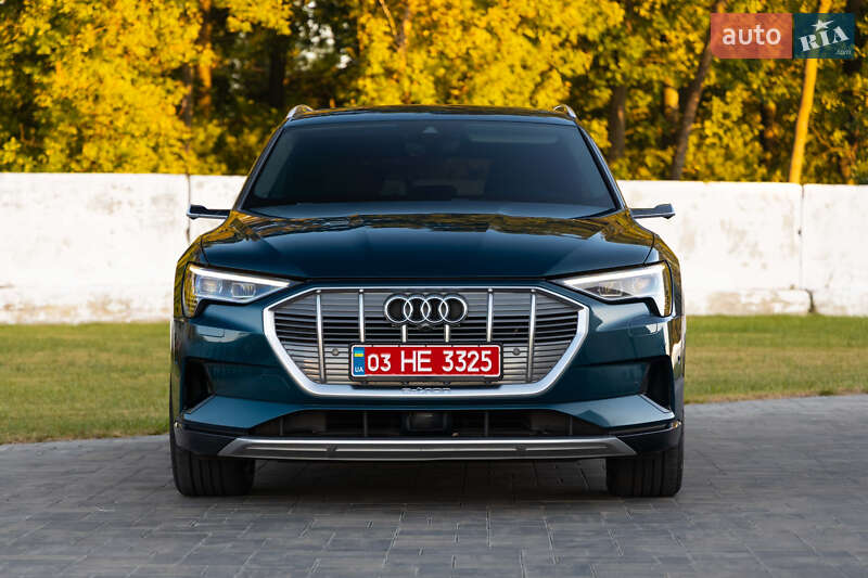 Позашляховик / Кросовер Audi e-tron 2019 в Луцьку