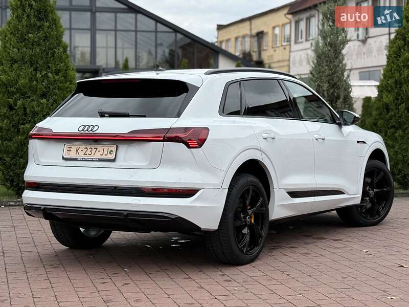 Внедорожник / Кроссовер Audi e-tron 2021 в Львове