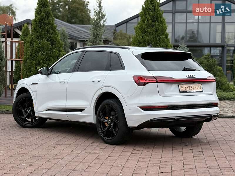 Внедорожник / Кроссовер Audi e-tron 2021 в Львове