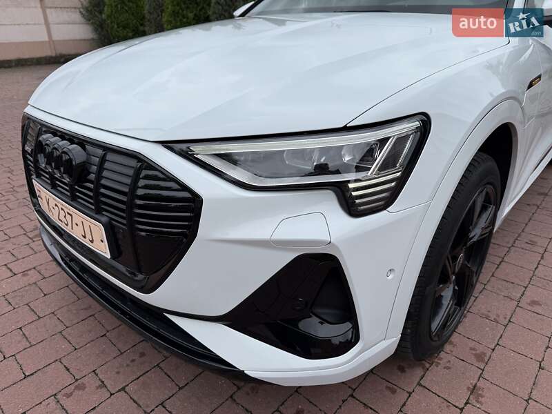 Внедорожник / Кроссовер Audi e-tron 2021 в Львове
